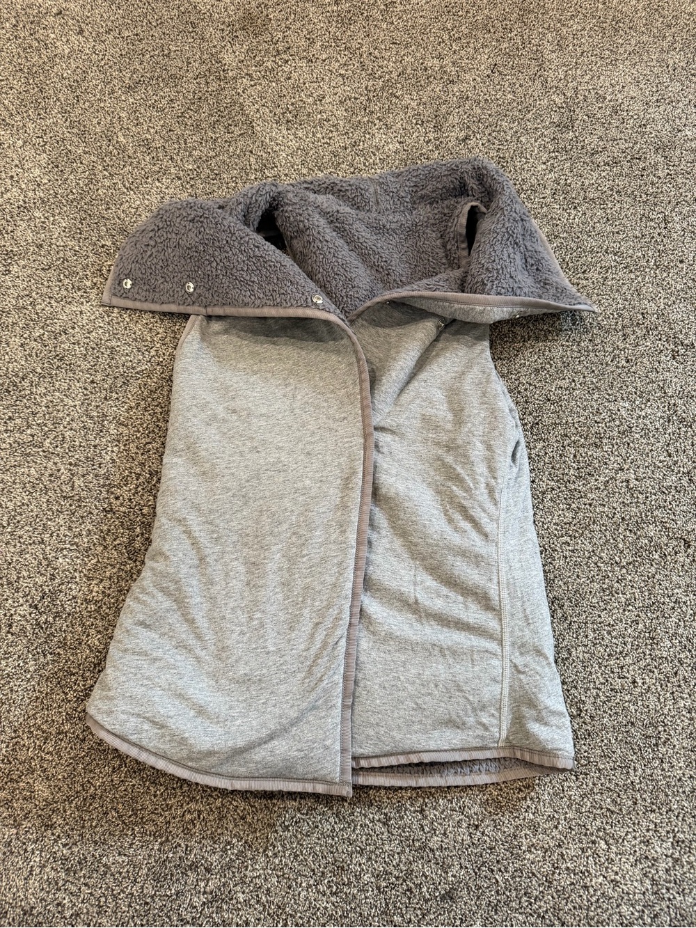 Reversible Ivivva Lululemon Gray Sherpa Vest
